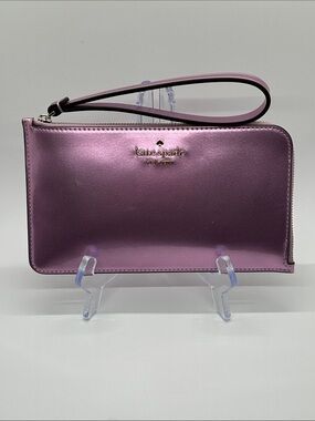 kate spade💜purple metallic wristlet
